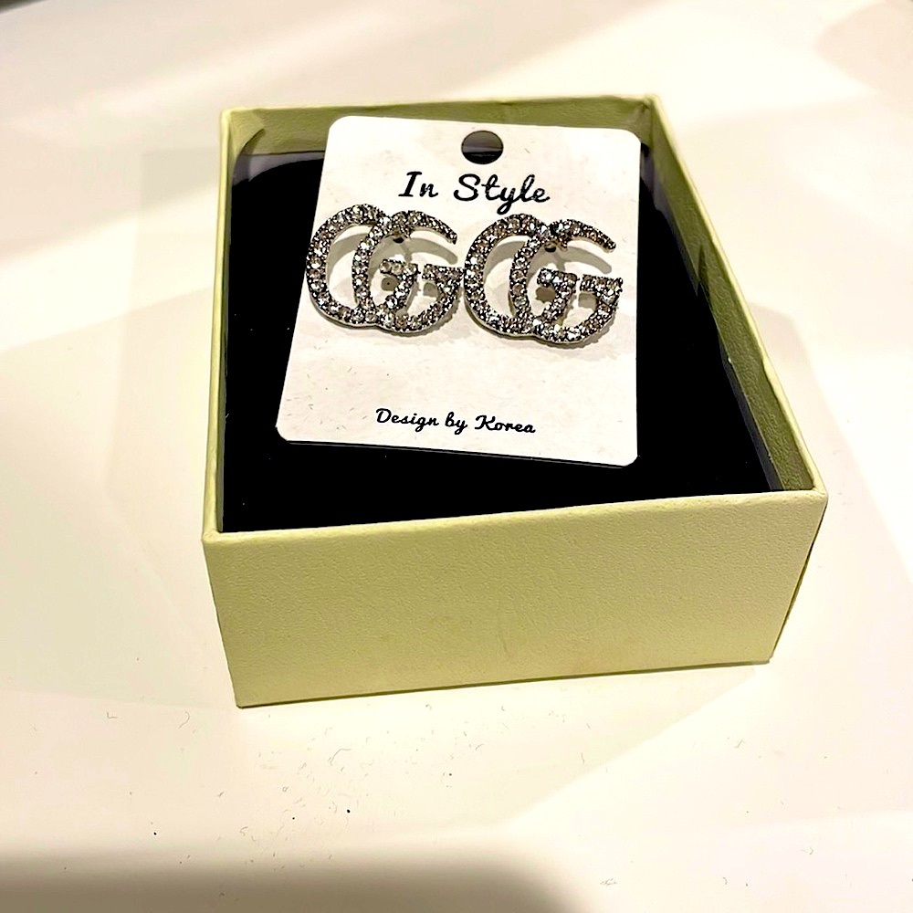 GG Earings